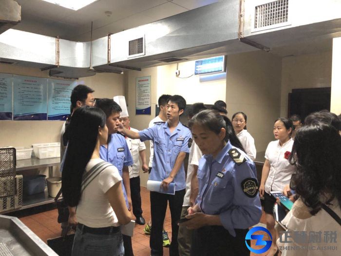 市場局開展食品經營許可現場教學